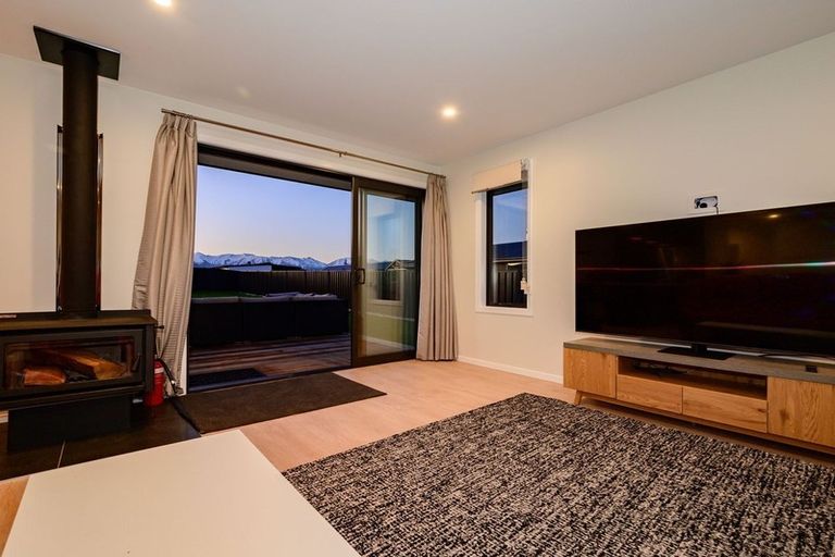 Photo of property in 6 Glenfield Avenue, Twizel, 7901