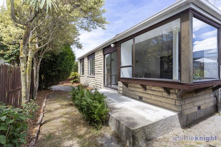 Photo of property in 3/92 North Avon Road, Richmond, Christchurch, 8013