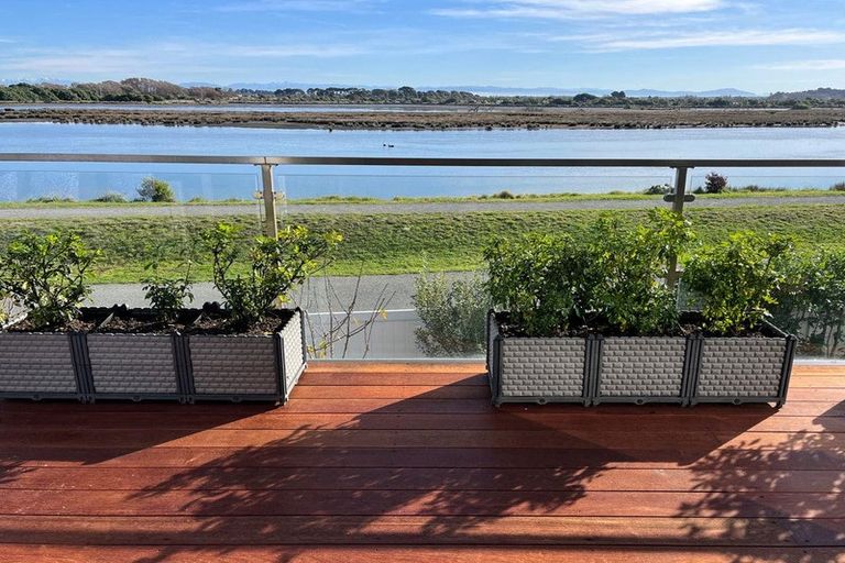 Photo of property in 57 Kibblewhite Street, New Brighton, Christchurch, 8061