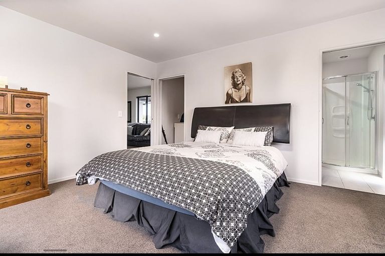 Photo of property in 38 Rawson Street, New Brighton, Christchurch, 8083