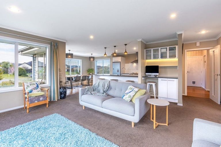 Photo of property in 49 Rossington Drive, West Melton, 7618