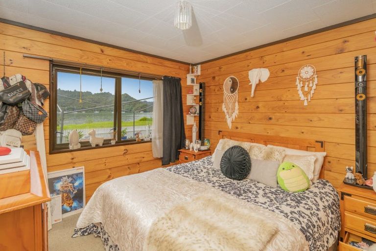 Photo of property in 29 Robinson Road, Whitianga, 3510