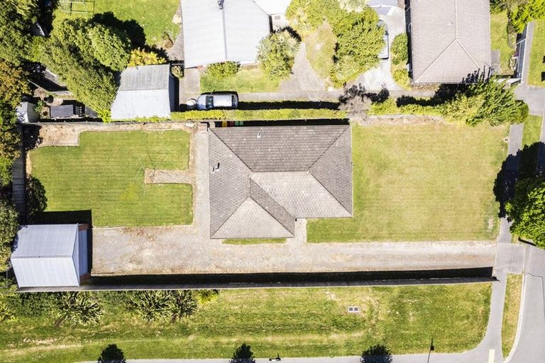 Photo of property in 24 Brookside Terrace, Bryndwr, Christchurch, 8053