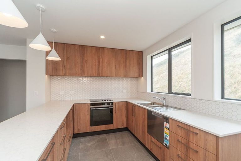 Photo of property in 47 Oakum Road, Whitby, Porirua, 5024