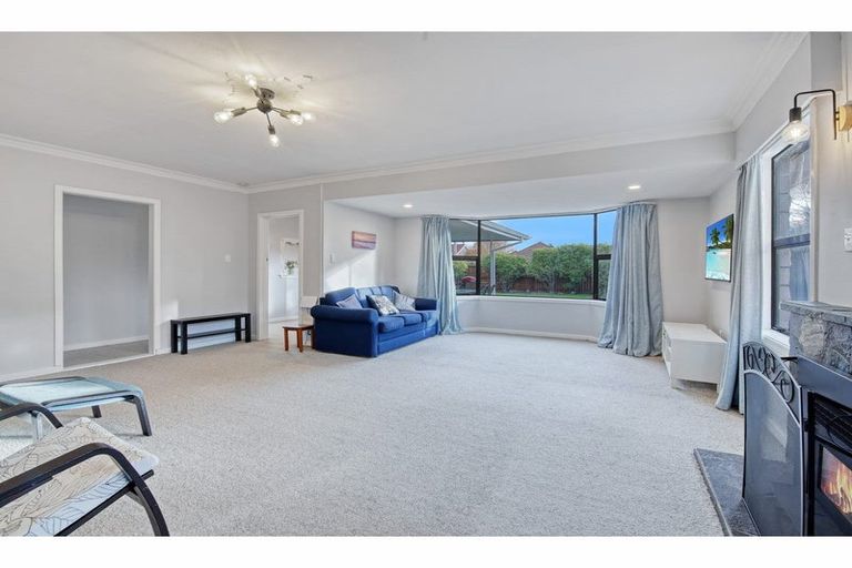 Photo of property in 40 East Belt, Rangiora, 7400