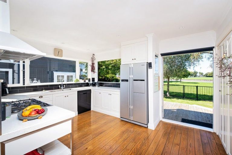 Photo of property in 23 Jull Street, Napier South, Napier, 4110
