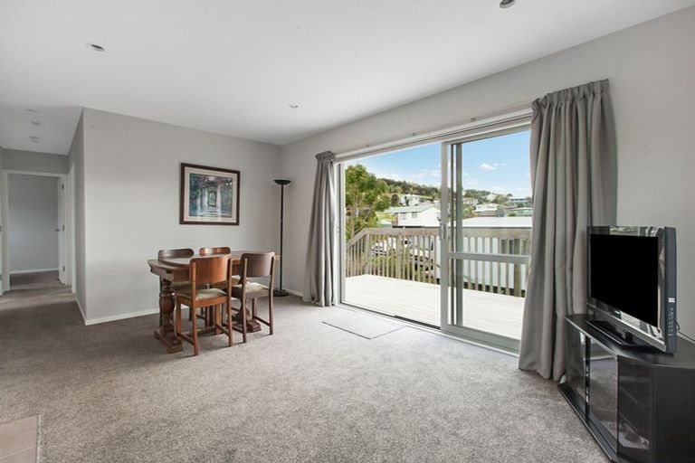Photo of property in 6 Magnolia Drive, Cable Bay, 0420