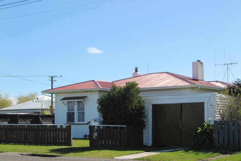 Photo of property in 26 Hunia Street, Marton, 4710