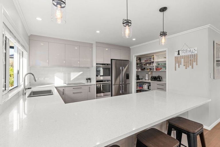 Photo of property in 4 Fantail Avenue, Carterton, 5713