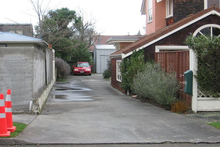 Photo of property in 18 Hardie Street, Hokowhitu, Palmerston North, 4410