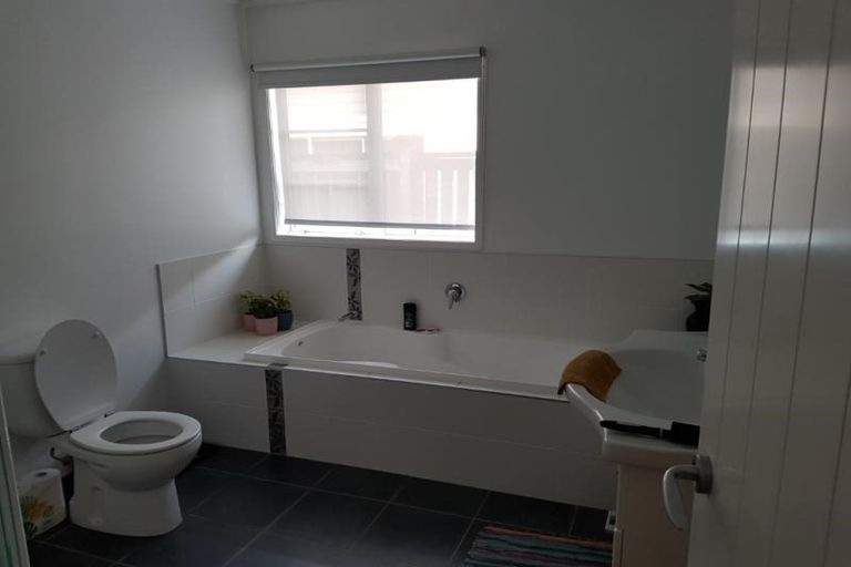 Photo of property in 7 Willowgrange Place, Pukekohe, 2120