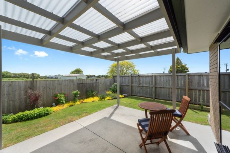 Photo of property in 14/11 Errol Close, Burbush, Hamilton, 3288