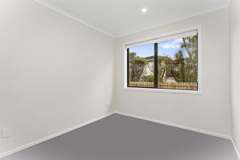 Photo of property in 1c Pembroke Street, Tawa, Wellington, 5028