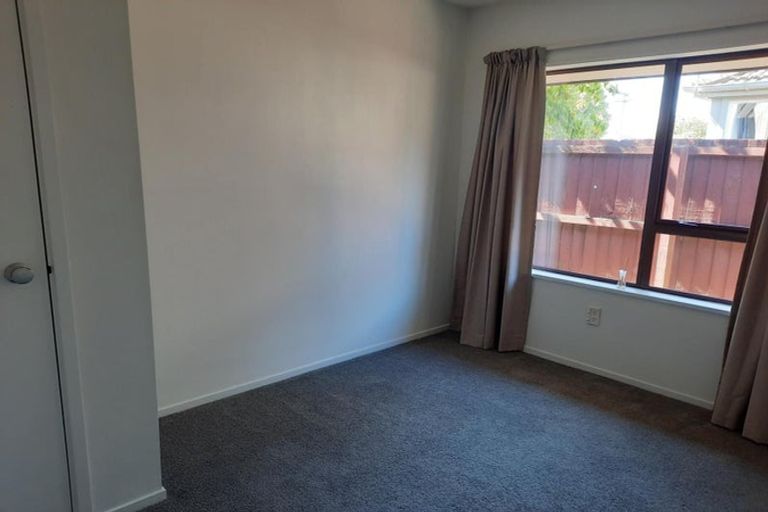 Photo of property in 3 Cranbrook Avenue, Burnside, Christchurch, 8053