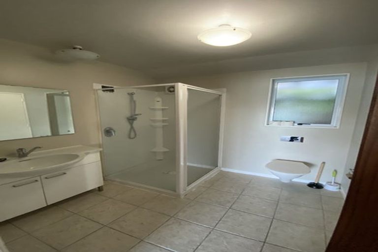 Photo of property in 32 Newport Terrace, Seatoun, Wellington, 6022