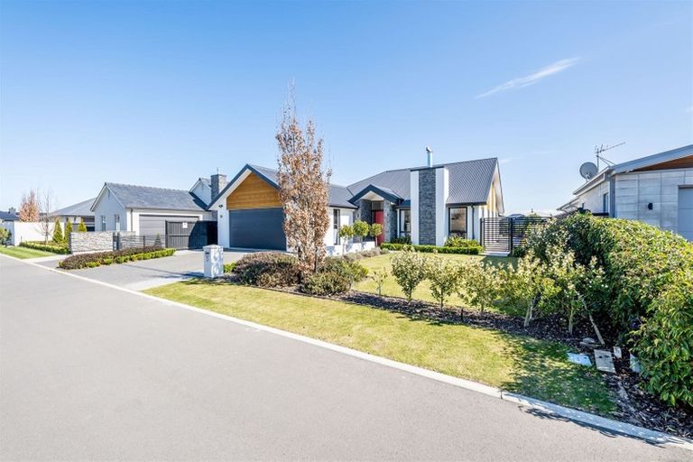 Photo of property in 5 Wilderness Green, Prebbleton, 7604