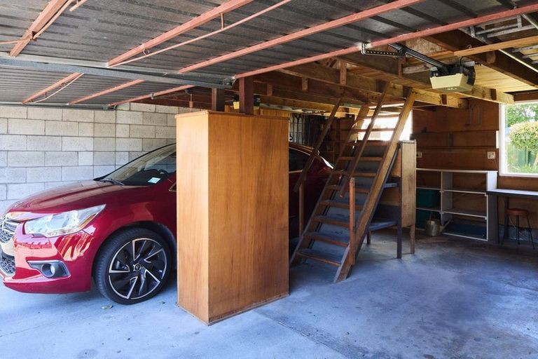 Photo of property in 39 Westburn Terrace, Burnside, Christchurch, 8041