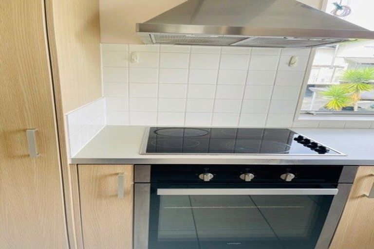 Photo of property in 3/23 Opito Way, East Tamaki, Auckland, 2013