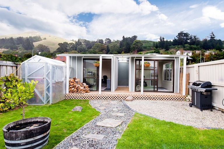 Photo of property in 11 Romar Lane, Heathcote Valley, Christchurch, 8022