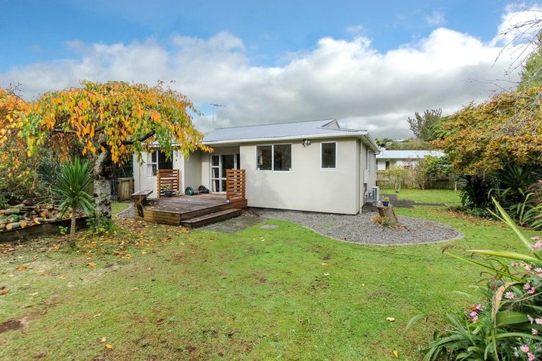 Photo of property in 23 Bromley Place, Westown, New Plymouth, 4310