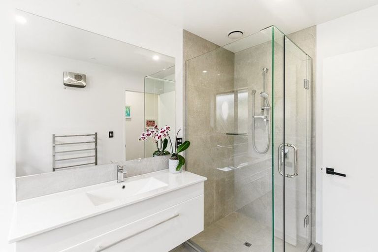 Photo of property in 10 Ruston Lane, Halswell, Christchurch, 8025