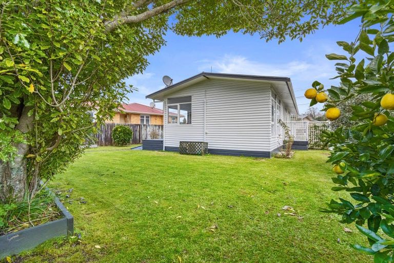 Photo of property in 57 Mansel Avenue, Hillcrest, Hamilton, 3216