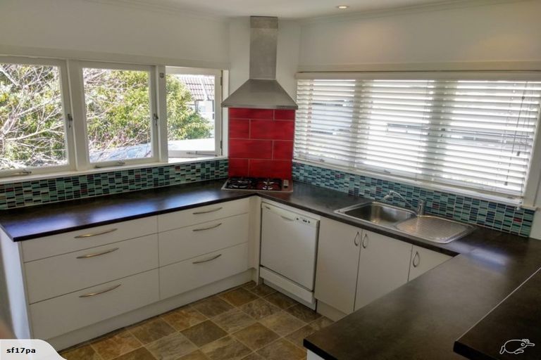 Photo of property in 1/17a Anzac Street, Takapuna, Auckland, 0622