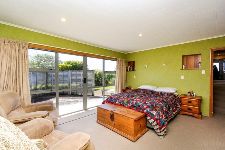 Photo of property in 2 Lynmouth Heights, Lynmouth, New Plymouth, 4310
