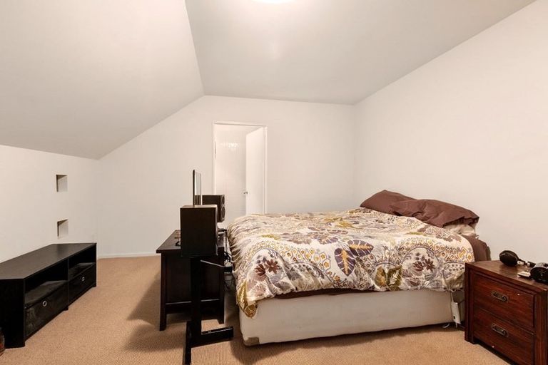 Photo of property in 45a Wroxton Terrace, Merivale, Christchurch, 8014