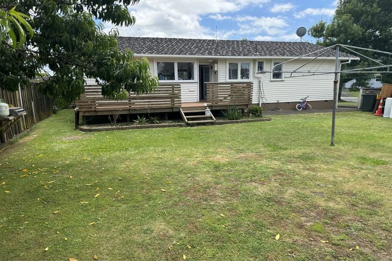 Photo of property in 42 Beeston Crescent, Manurewa, Auckland, 2102
