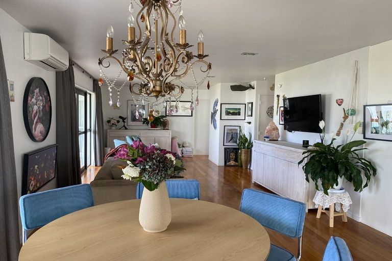 Photo of property in 4 Kakariki Road, Ngunguru, Whangarei, 0173