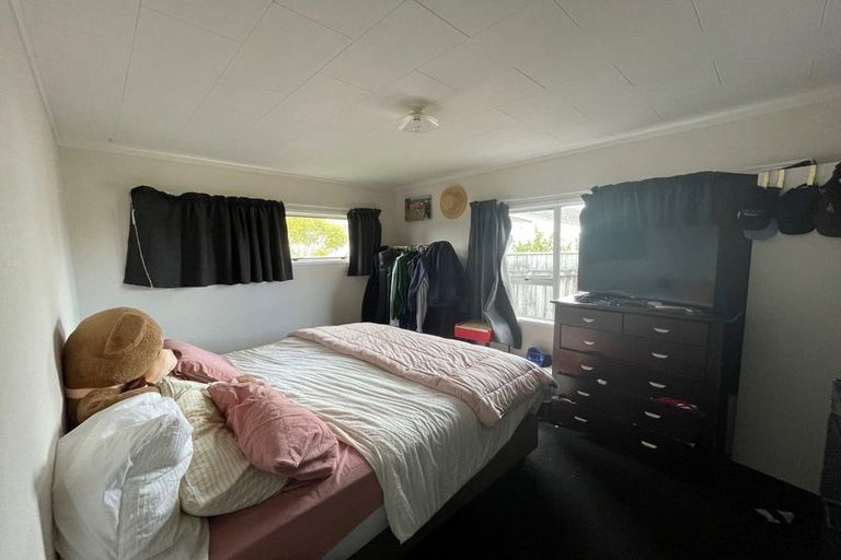 Photo of property in 29 Wesley Avenue, Frankleigh Park, New Plymouth, 4310