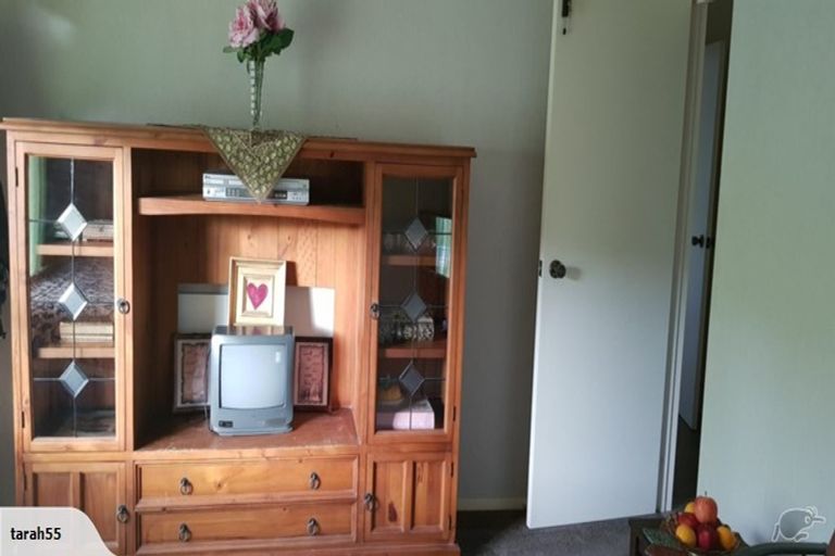 Photo of property in 5 Glendawn Place, Bayview, Auckland, 0629