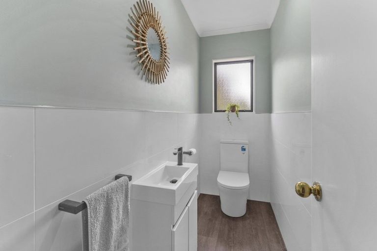 Photo of property in 29a Martin Road, Paraparaumu Beach, Paraparaumu, 5032