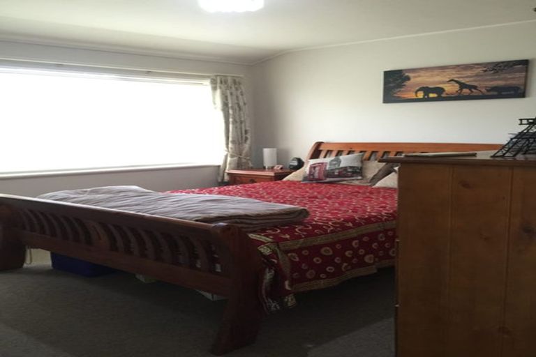 Photo of property in 36 Maugham Drive, Bucklands Beach, Auckland, 2014