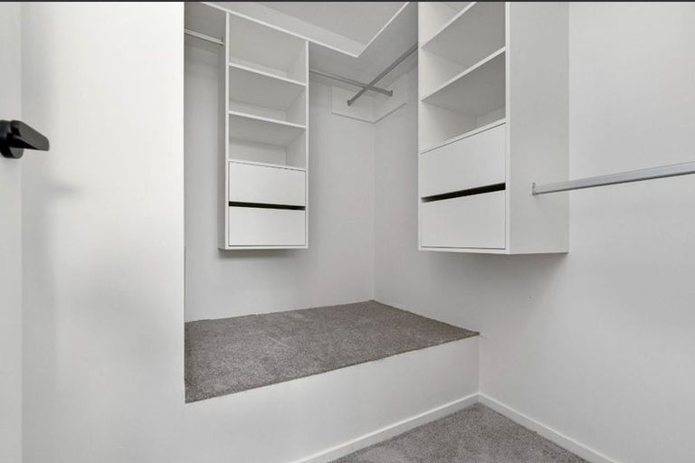 Photo of property in 8/18 Dellwood Avenue, Henderson, Auckland, 0612