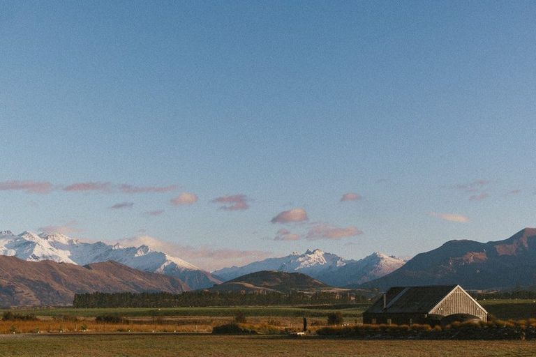 Photo of property in 217 Stevenson Road, Wanaka, 9382