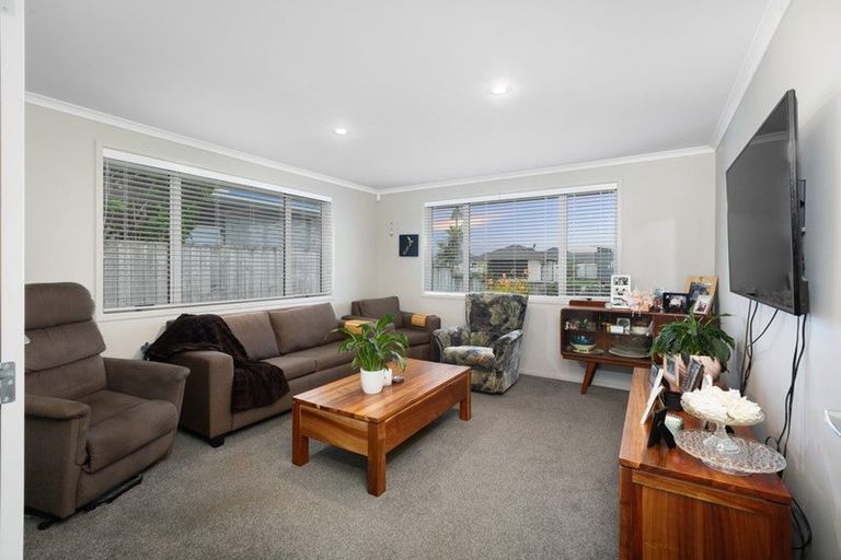 Photo of property in 15 Reel Road, Athenree, Waihi Beach, 3611