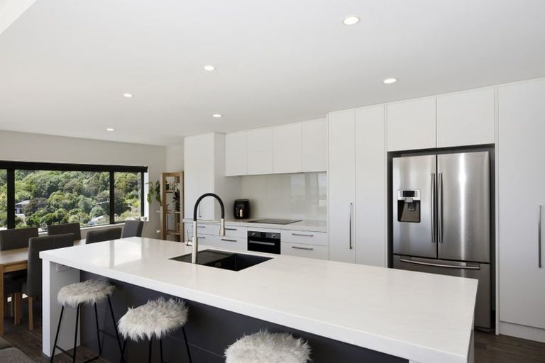 Photo of property in 16 Windleborn Place, Richmond, 7020