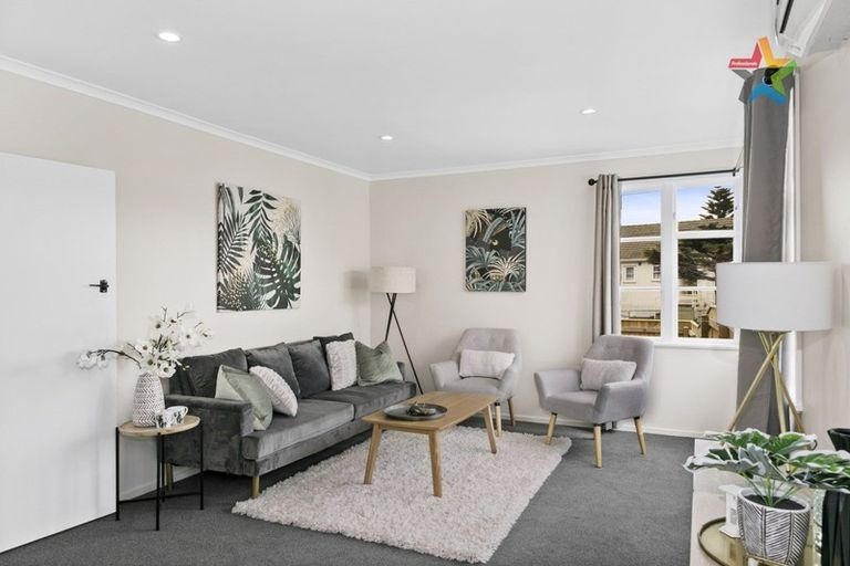 Photo of property in 1/25 Benge Crescent, Naenae, Lower Hutt, 5011