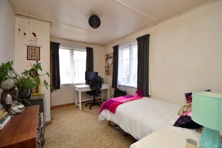 Photo of property in 255 High Street North, Carterton, 5713