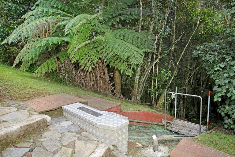 Photo of property in 166 Gleeson Road, Pollok, Waiuku, 2683