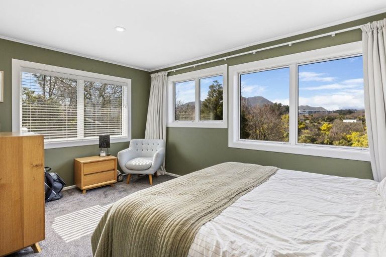 Photo of property in 10 Armstrong Grove, Hilltop, Taupo, 3330