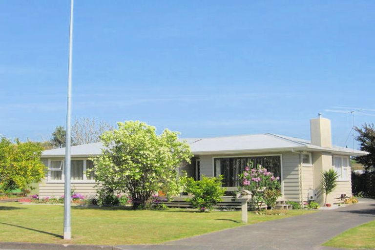 Photo of property in 35 Macdonald Street, Te Hapara, Gisborne, 4010