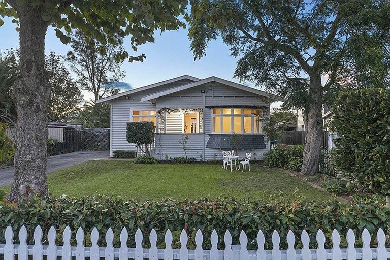 Photo of property in 1/39 Halsey Road, Manurewa, Auckland, 2102