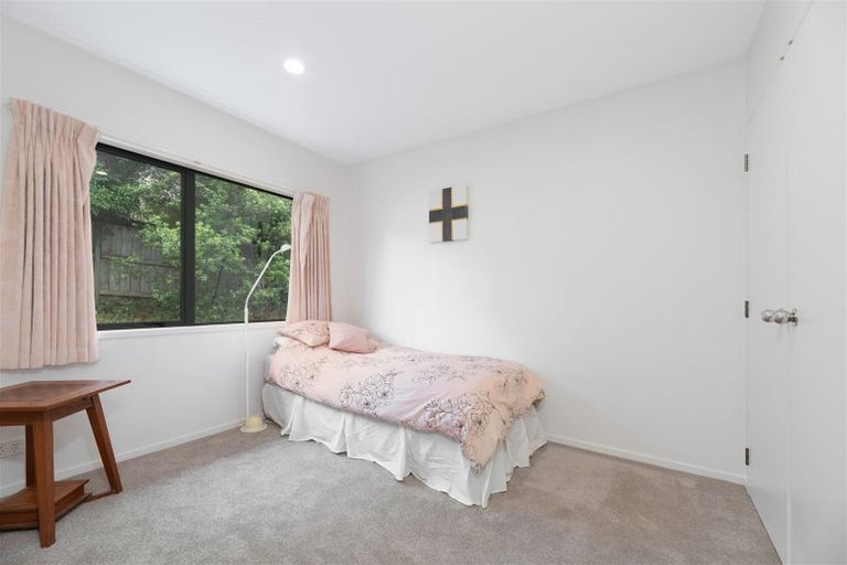 Photo of property in 9 Zeus Avenue, Henderson, Auckland, 0612