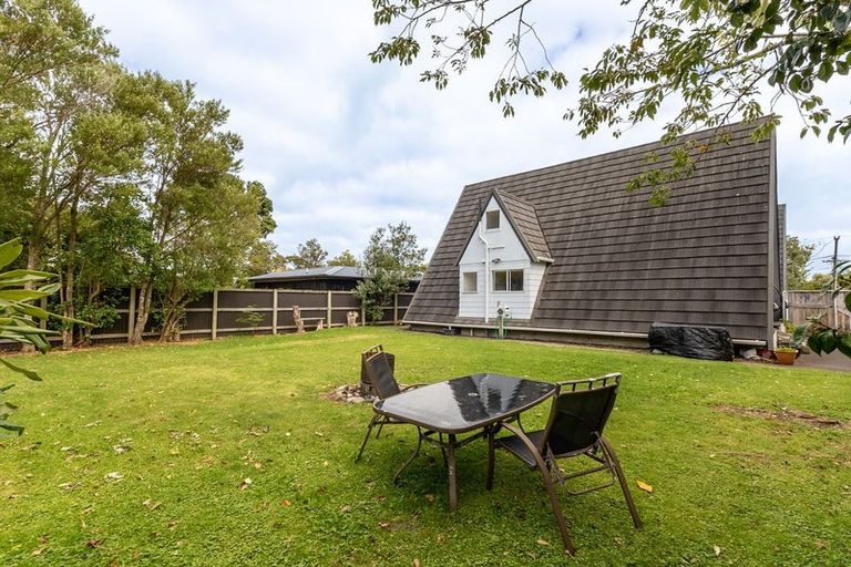 Photo of property in 187b Te Moana Road, Waikanae, 5036