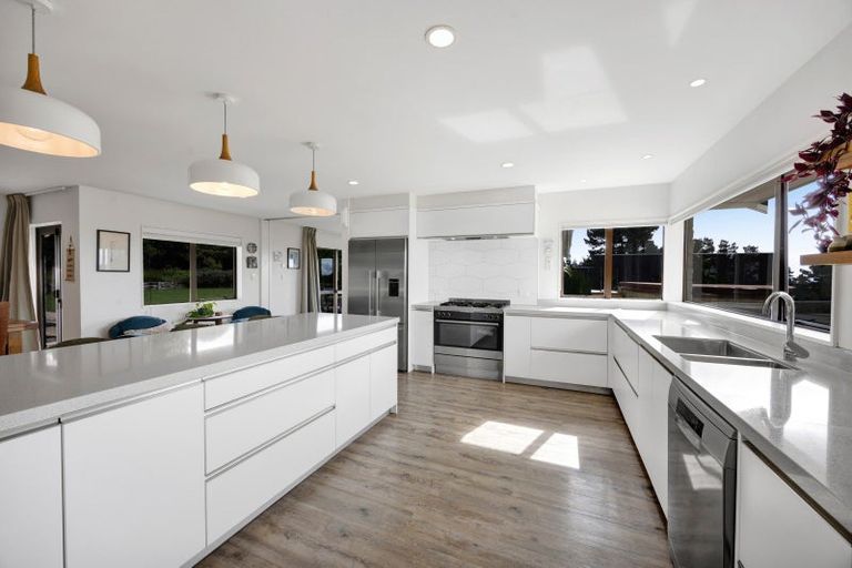 Photo of property in 515 Carrington Road, Hurworth, New Plymouth, 4371