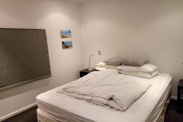 Photo of property in 407/7 Humber Street, Pandora, Napier, 4110