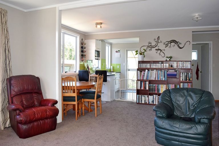 Photo of property in 2/7 Hinemoa Avenue, Taupo, 3330